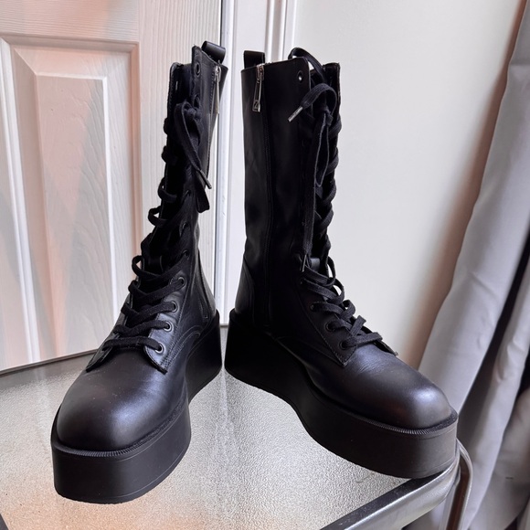 Leather Platform Lace-Up combat Boots - Picture 2 of 4